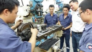 BQL Dự án ĐTXD huyện Phú Xuyên - Phòng thực hành cơ khí
