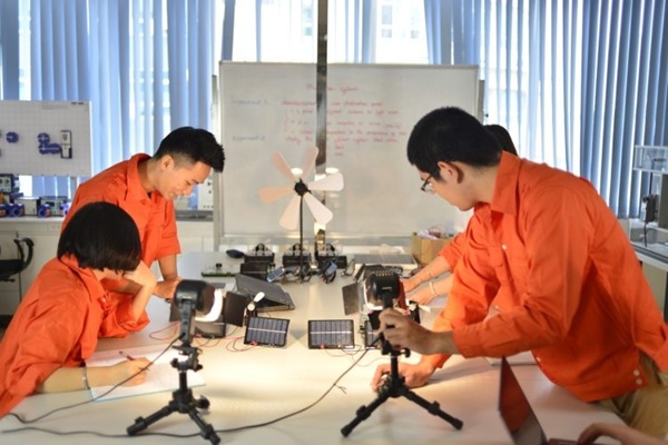Phòng thực hành năng lượng tái tạo cơ bản